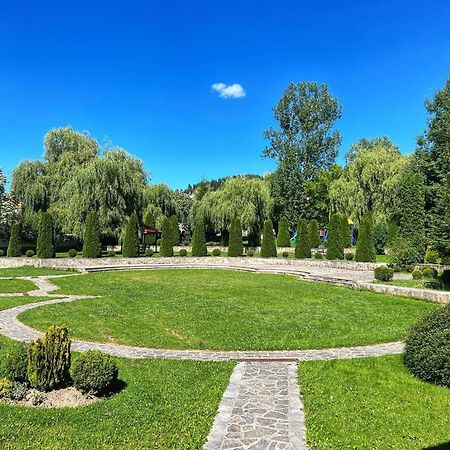 Hotel Diamant Доспат Экстерьер фото